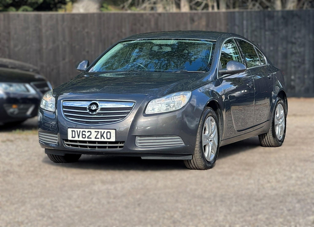 Vauxhall Insignia Hatchback Silver #8