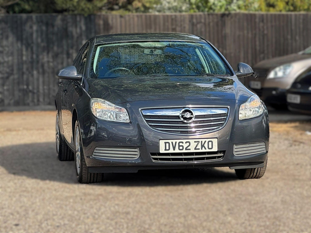 Vauxhall Insignia Hatchback Silver #7