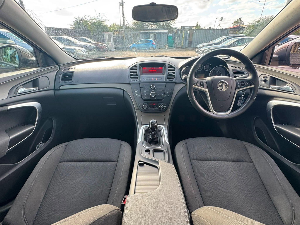 Vauxhall Insignia 1.8 16V Exclusiv Euro 5  #3
