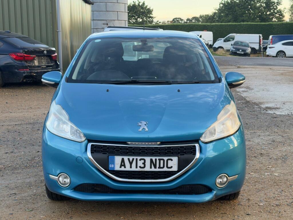 Peugeot 208 Active Blue #2
