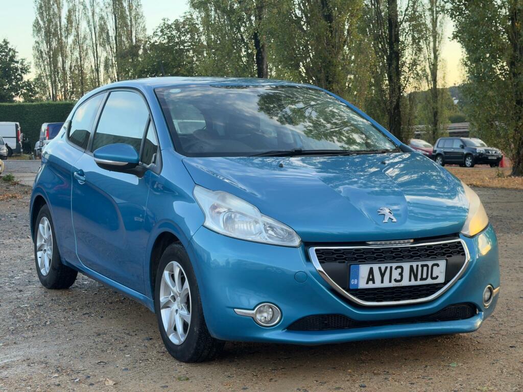 Peugeot 208 Active Blue