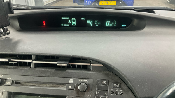 Toyota Prius 1.5L Null Silver #10