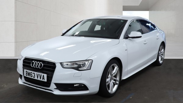 Audi A5 2.0 Tfsi Se Sportback White #2