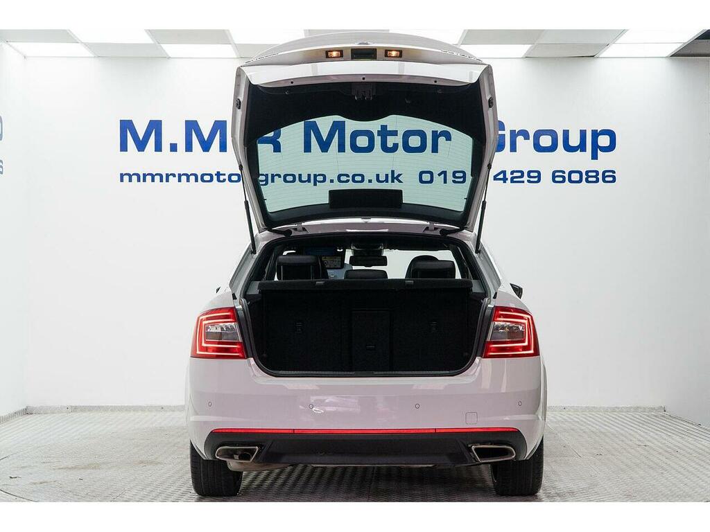 Skoda Octavia 2.0 Tdi Vrs Dsg Euro 6 Ss Snav White #6