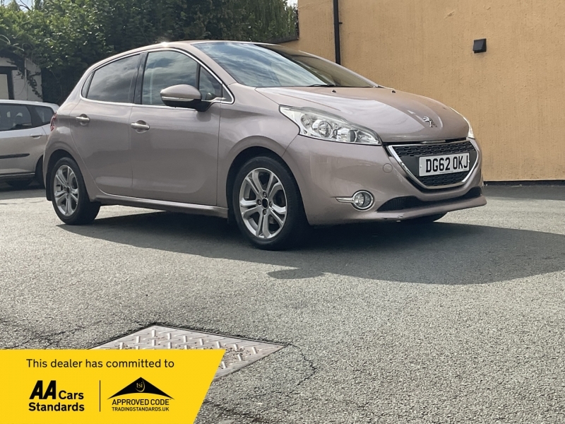 Peugeot 208 Allure Hdi Pink