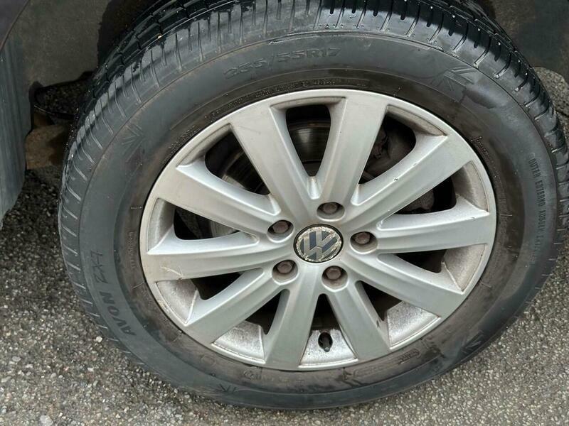 Volkswagen Caravelle 2L Executive Brown #8
