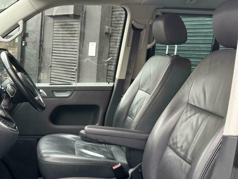 Volkswagen Caravelle 2L Executive Brown #10