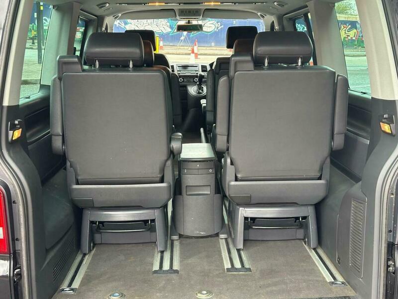 Volkswagen Caravelle 2L Executive Brown #17