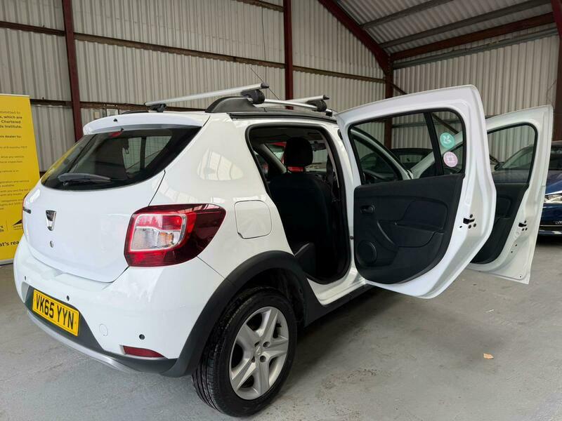 Dacia Sandero Stepway Hatchback Blue #10
