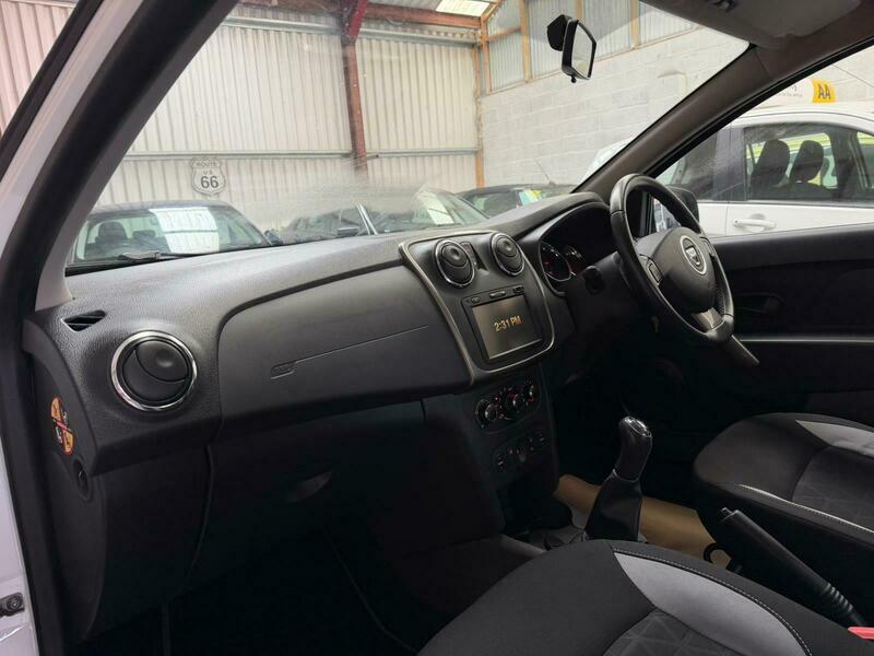 Dacia Sandero Stepway Hatchback Blue #25