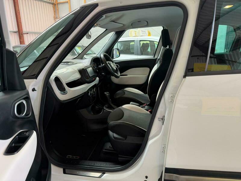 Fiat 500L Multijet Pop White #18