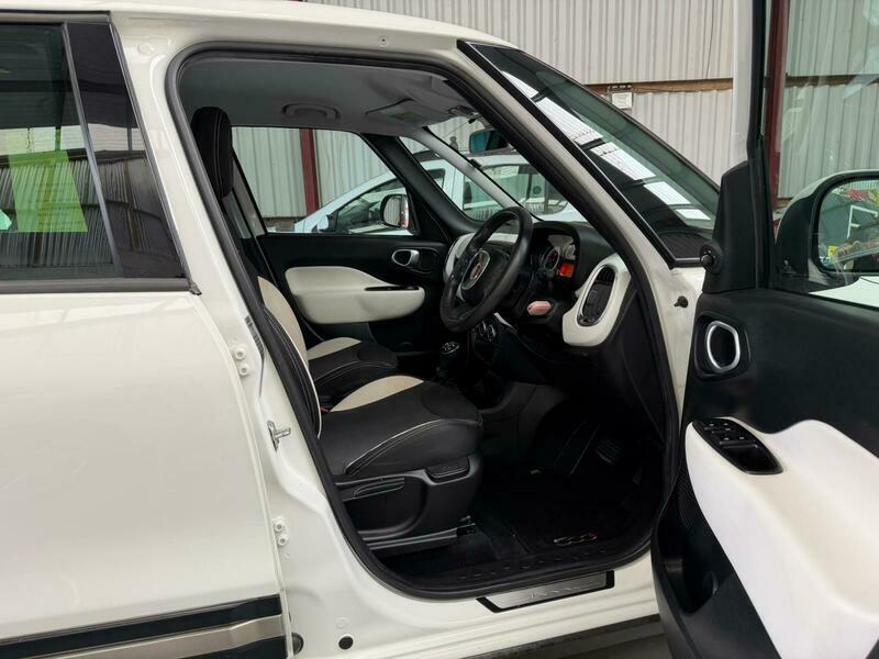 Fiat 500L Multijet Pop White #11