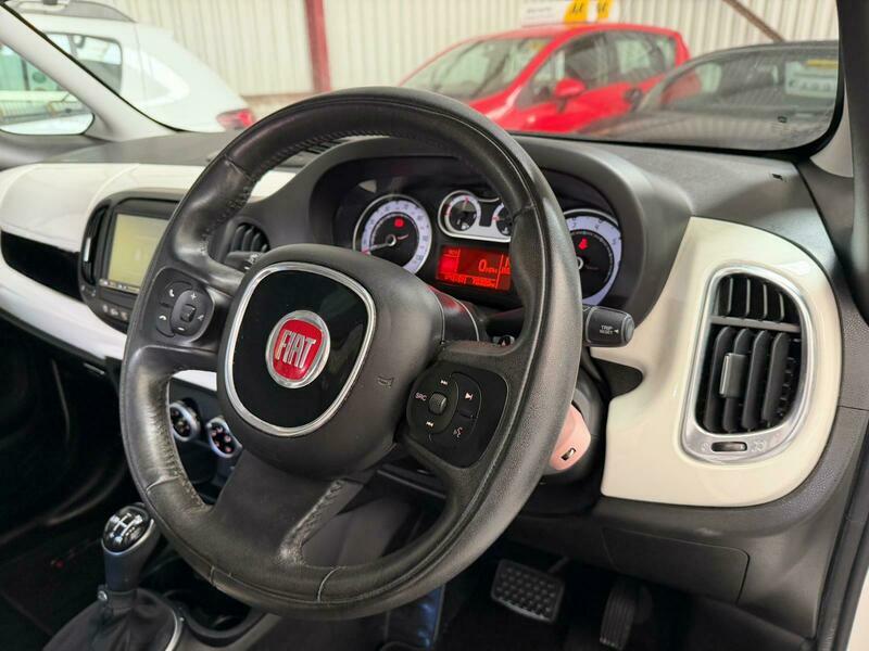 Fiat 500L Multijet Pop White #15