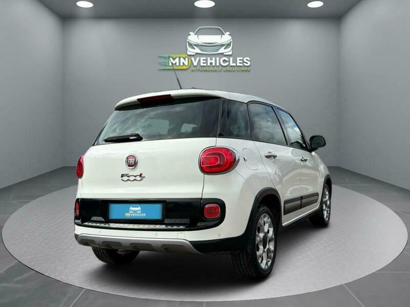 Fiat 500L Multijet Trekking Dualogic White #6