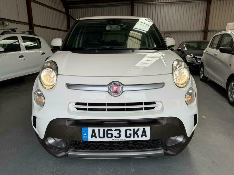 Fiat 500L Multijet Pop White #30