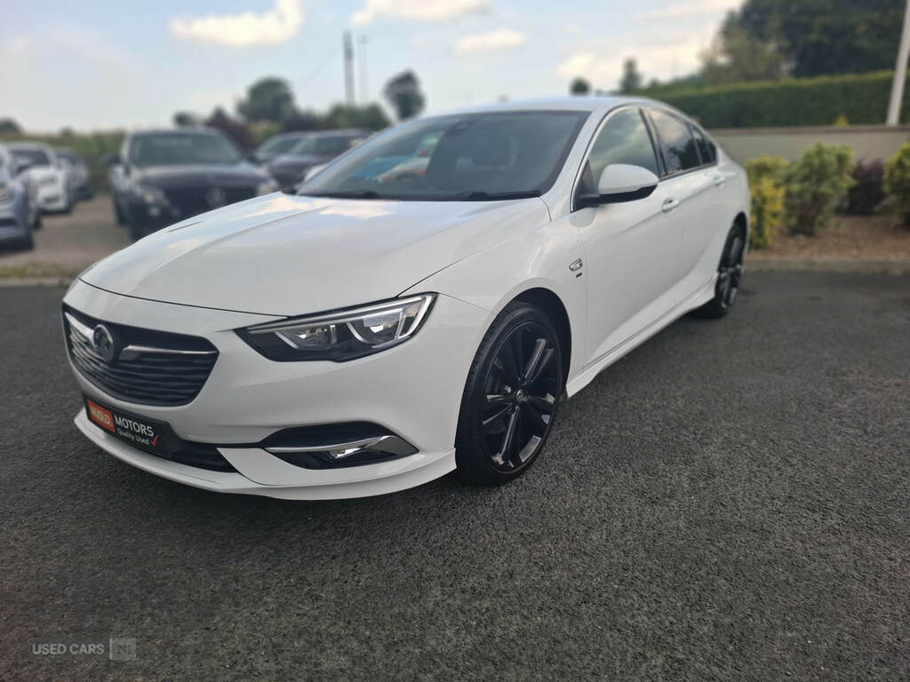 Vauxhall Insignia 2.0 Turbo D Sri Vx-line Nav White #2