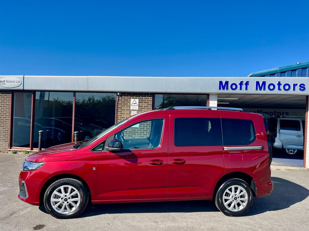 Ford Tourneo Connect 2.0 Ecoblue Titanium Euro 6 Ss #5