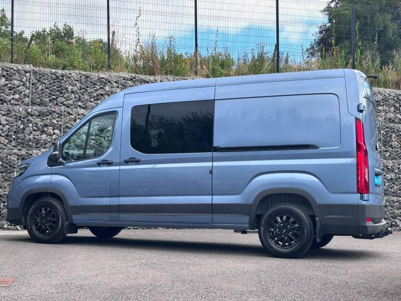 Maxus Deliver 9 Base Crew Van L3h2 2.0Tcdi 6 Seater - 2026 76 Blue #4