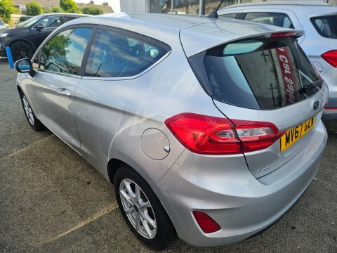 Ford Fiesta Zetec Silver #5