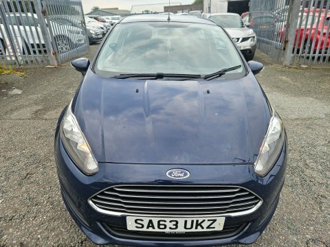 Ford Fiesta Style Blue