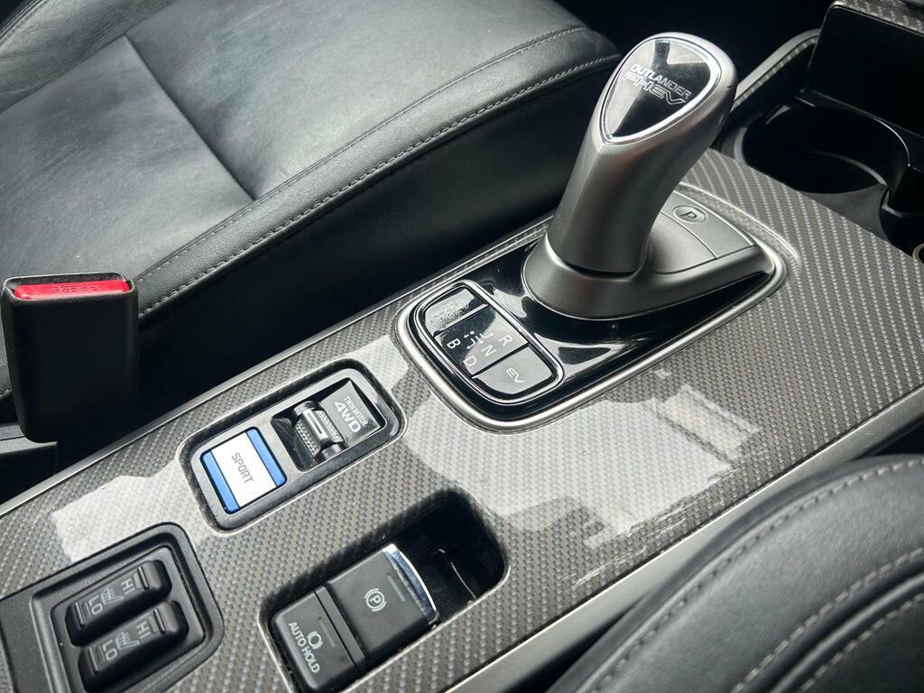 Mitsubishi Outlander Dynamic Grey #20