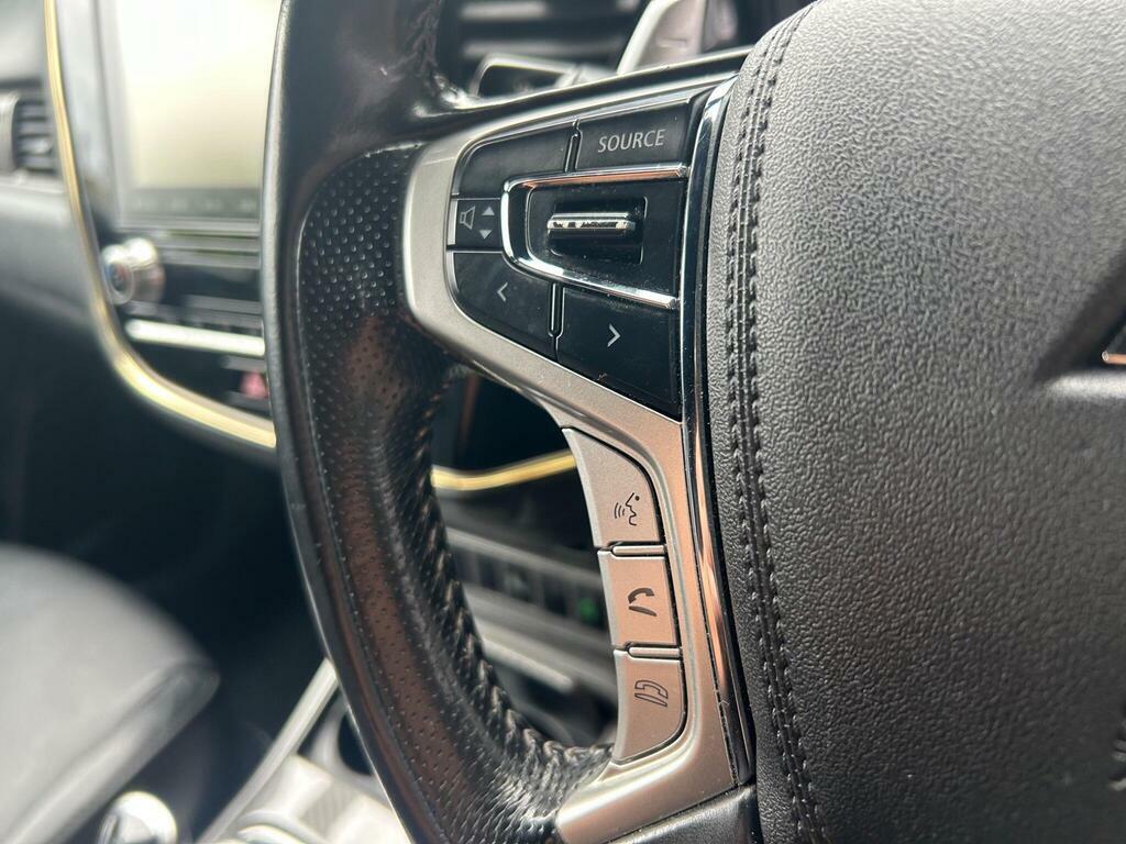 Mitsubishi Outlander Dynamic Grey #21