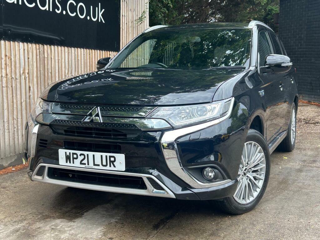 Mitsubishi Outlander Dynamic Grey #1
