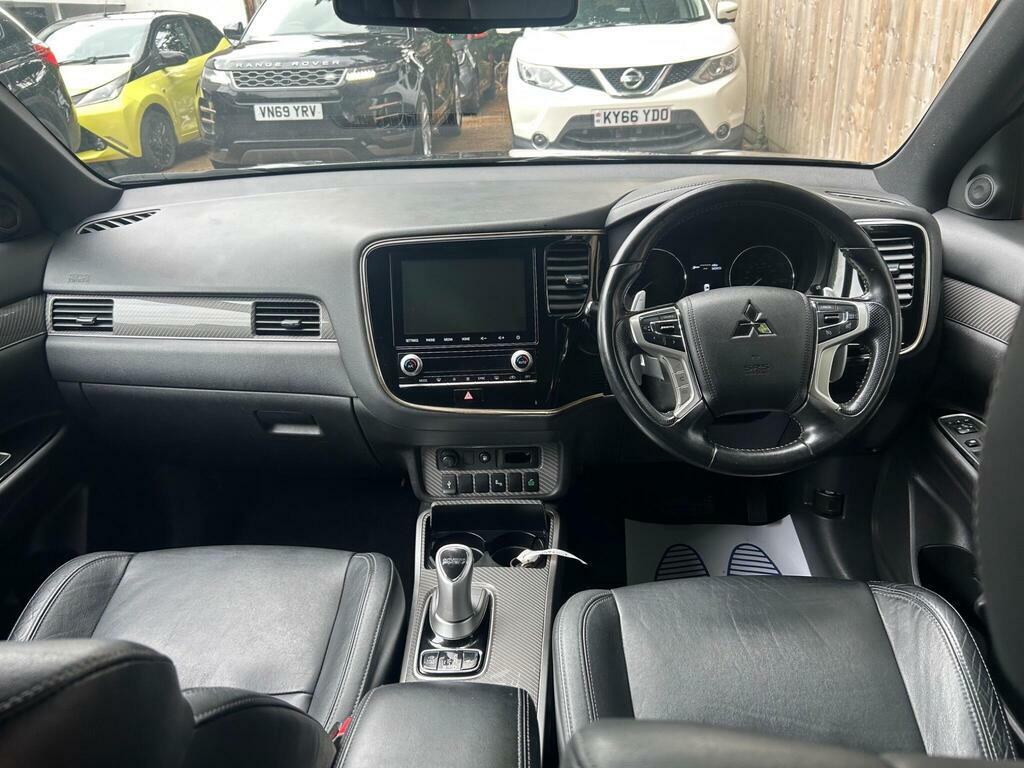 Mitsubishi Outlander Dynamic Grey #25