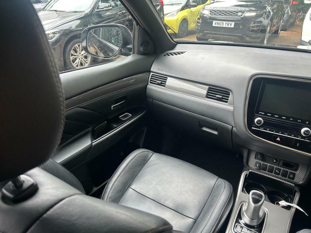Mitsubishi Outlander Dynamic Grey #23
