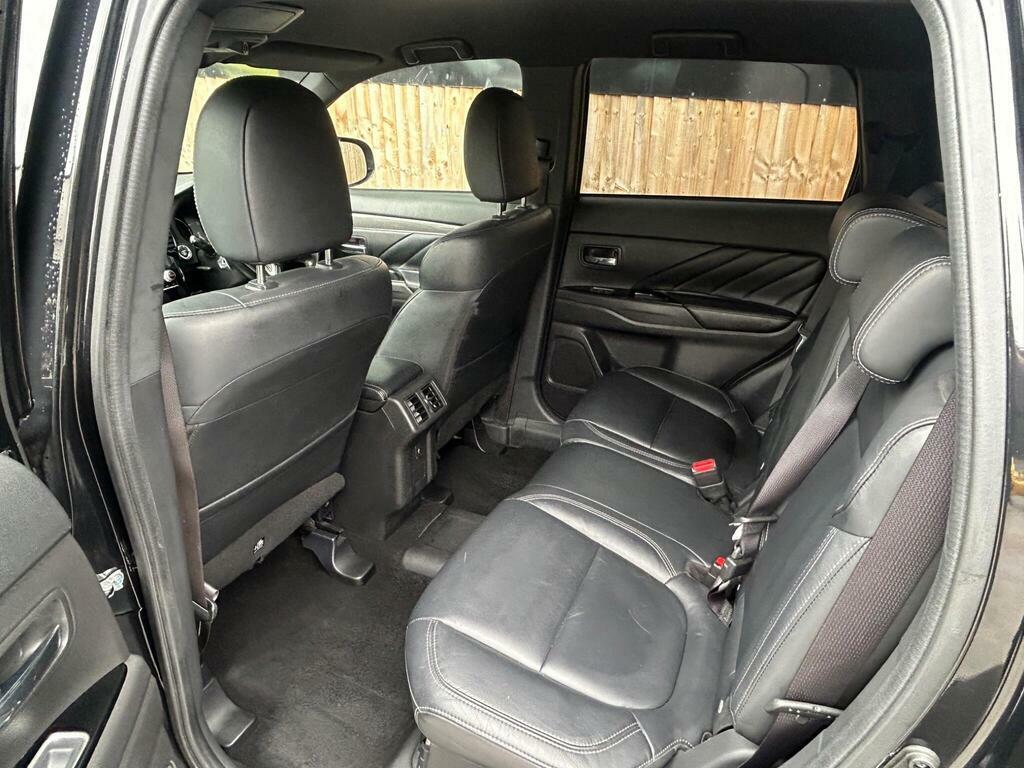 Mitsubishi Outlander Dynamic Grey #29