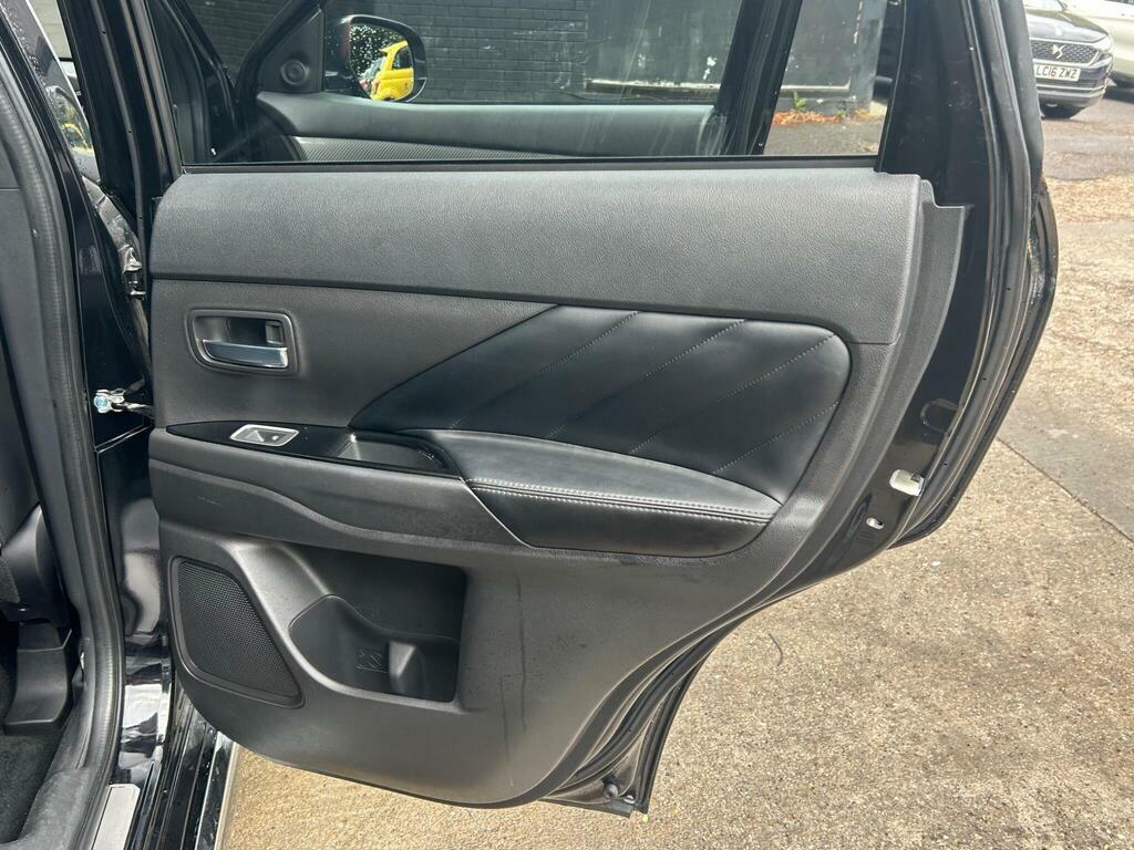 Mitsubishi Outlander Dynamic Grey #36
