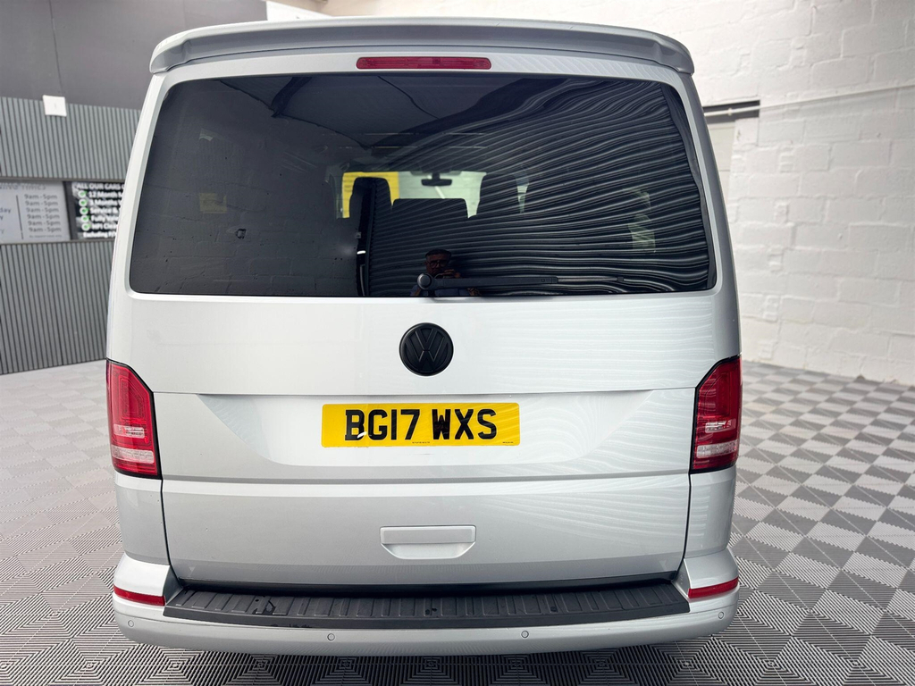 Volkswagen Caravelle Bitdi Bluemotion Tech Executive Blue #19