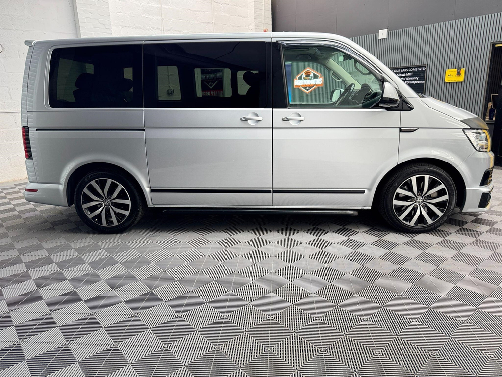 Volkswagen Caravelle Bitdi Bluemotion Tech Executive Blue #20