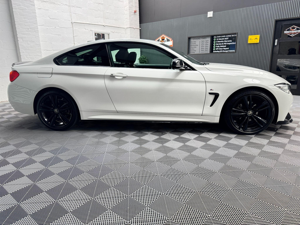 BMW 4 Series 2.0L 420I Se 181 Bhp White #22
