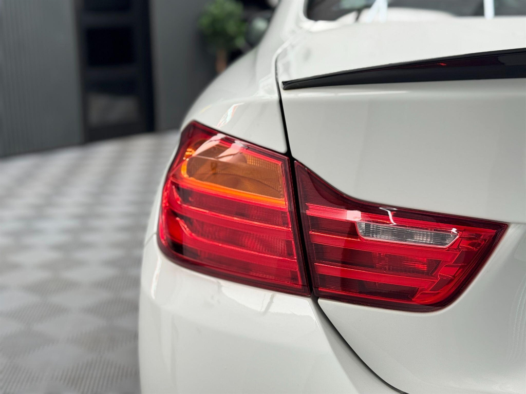BMW 4 Series 2.0L 420I Se 181 Bhp White #47