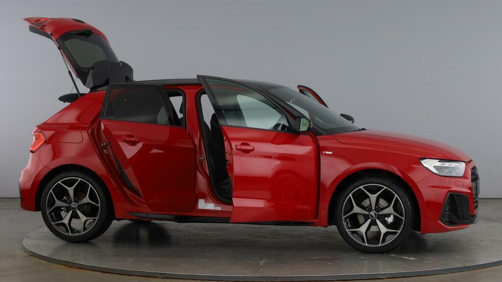 Audi A1 Sportback Black Edition 30 Tfsi 116 Ps S Tronic Red #6