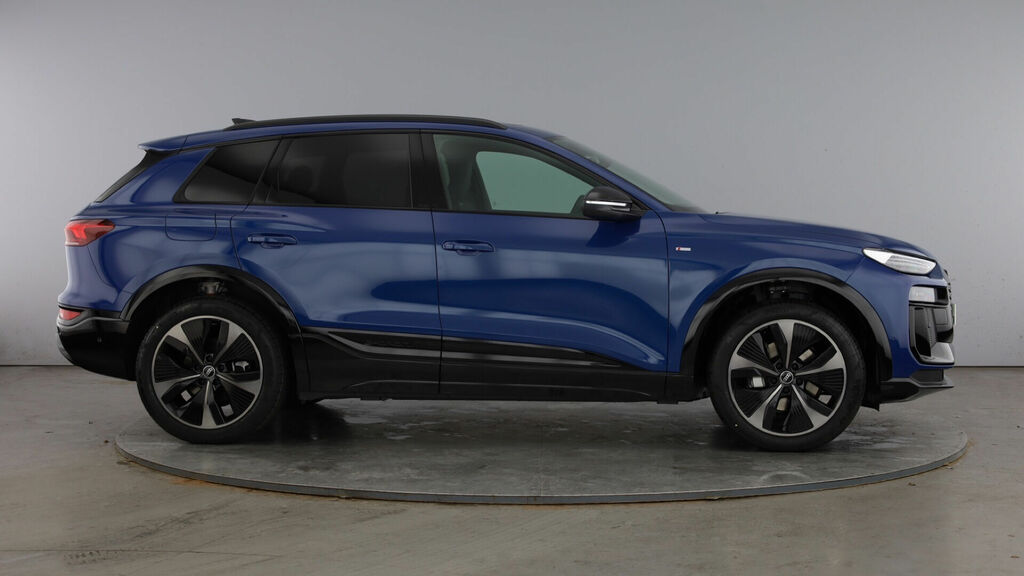 Audi Q6 E-Tron E-tron 100Kwh Performance Black Edition 5-Doo CK26ZNN Blue #4