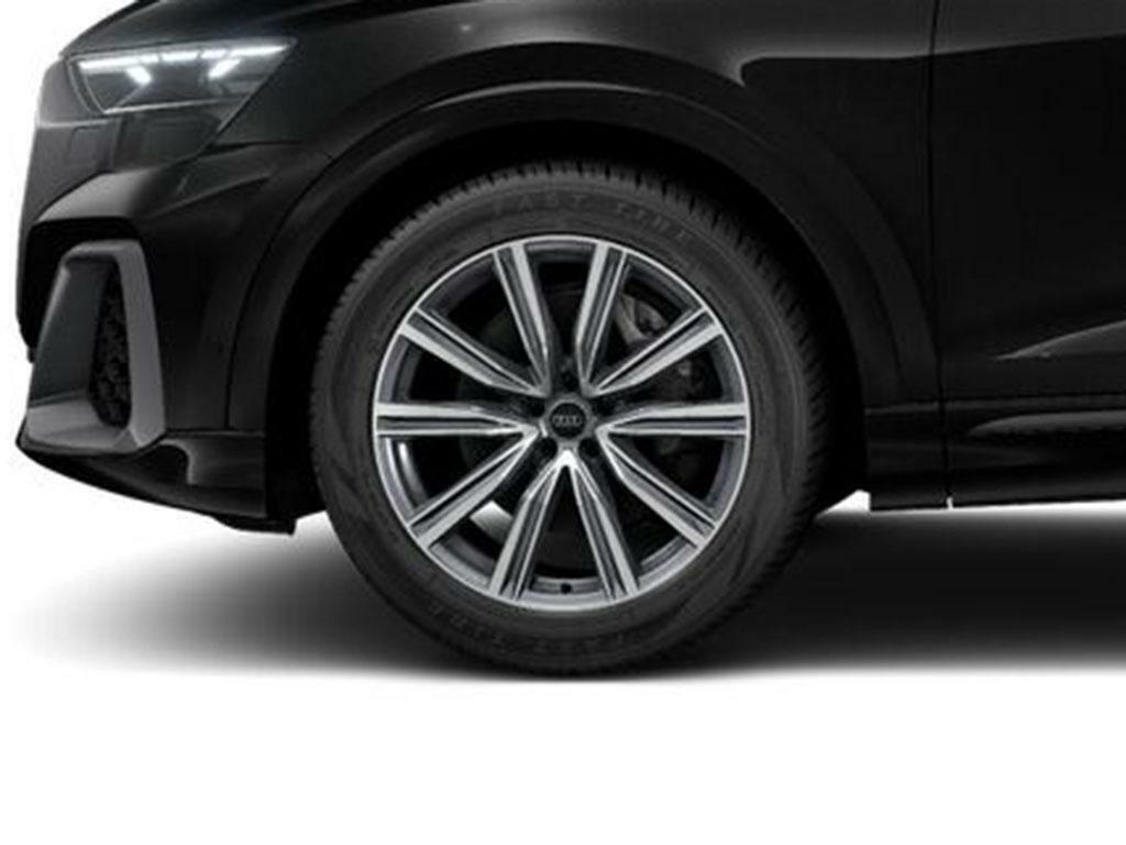 Audi Q8 e tron 3.0 E-hybrid V6 22Kwh S Line Tiptronic Quattro Eur Black #6