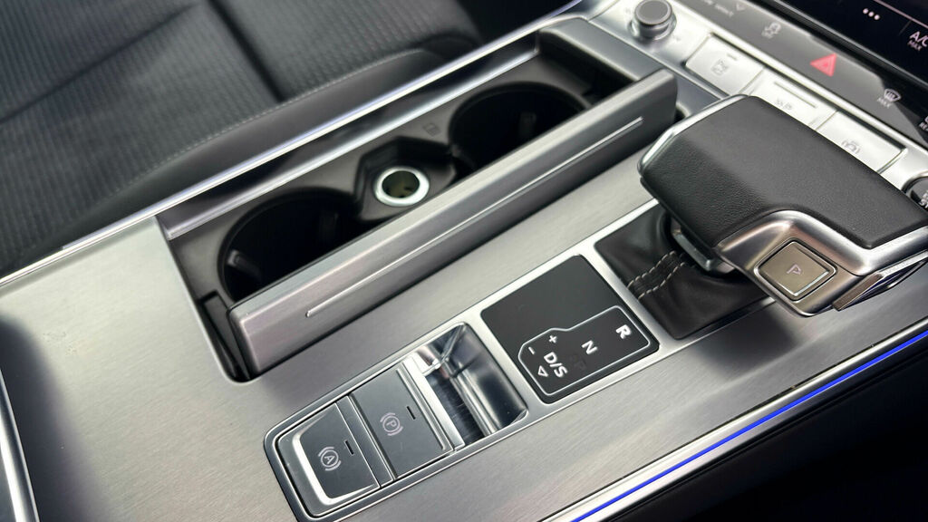 Audi A7 Hatchback White #15