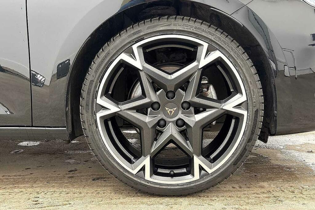 Cupra Leon Etsi V2 Dsg Euro 6 5-Door K025FUG Black #4