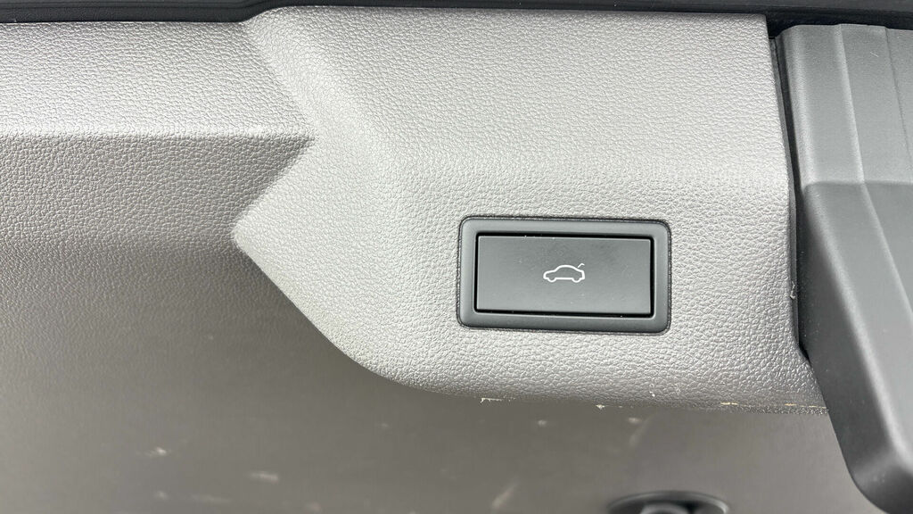 Volkswagen Multivan Style Silver #34