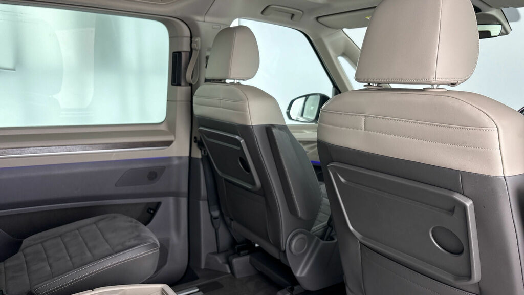 Volkswagen Multivan Style Silver #28