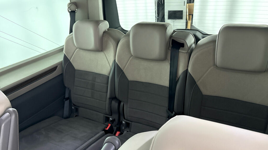 Volkswagen Multivan Style Silver #37