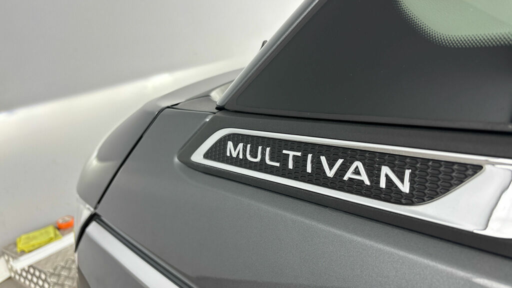 Volkswagen Multivan Style Silver #39