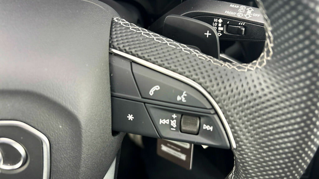 Audi Q3 Launch Edition Plus Black #21