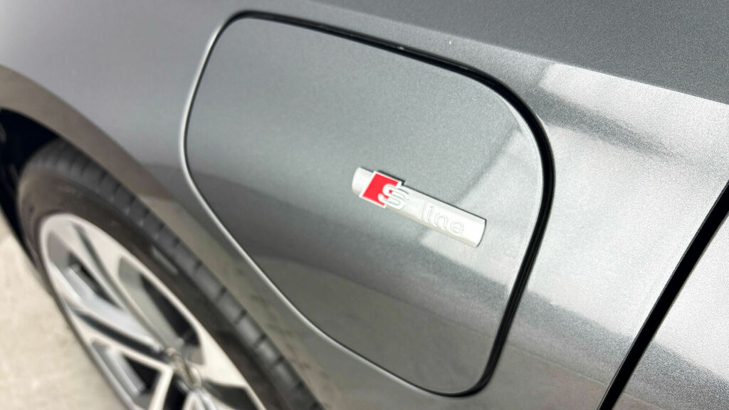 Audi A3 Hatchback White #37