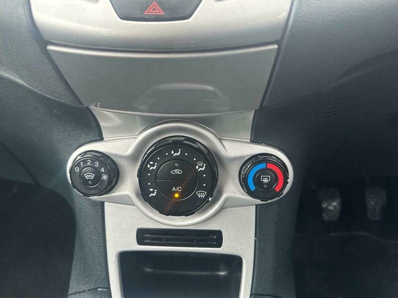 Vauxhall  16V Se Euro Silver #30