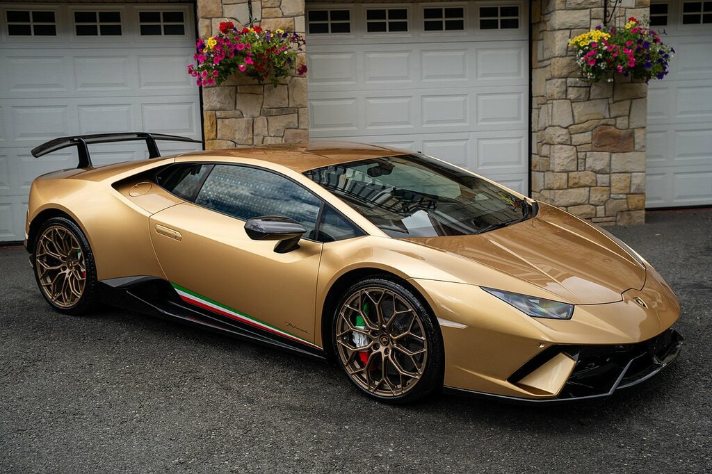 Lamborghini Huracan 5.2 V10 Lp 640-4 Performante Coupe Ldf Gold #2