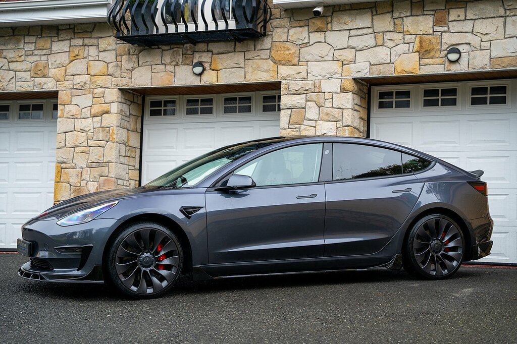 Tesla Model 3 Standard Range Plus Rwd 202121 White #36