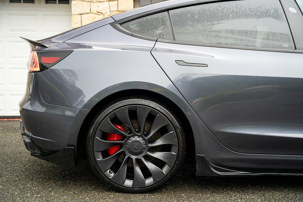 Tesla Model 3 Dual Motor Performance Saloon Grey #3